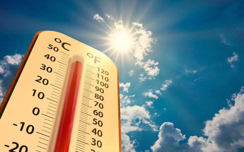 Como o corpo humano reage às mudanças de temperatura?