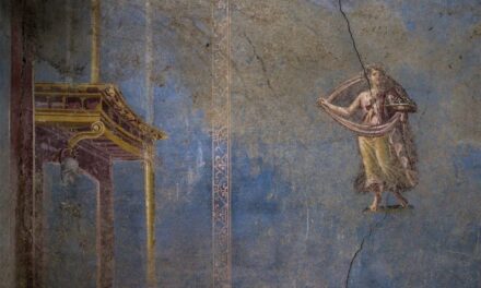Raro santuário azul é descoberto na Pompeia