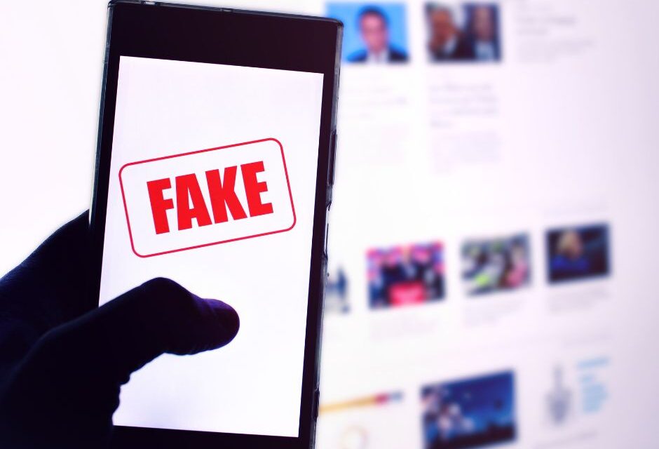 Eleitores brasileiros exigem medidas rígidas contra o uso de fake news nas eleições 