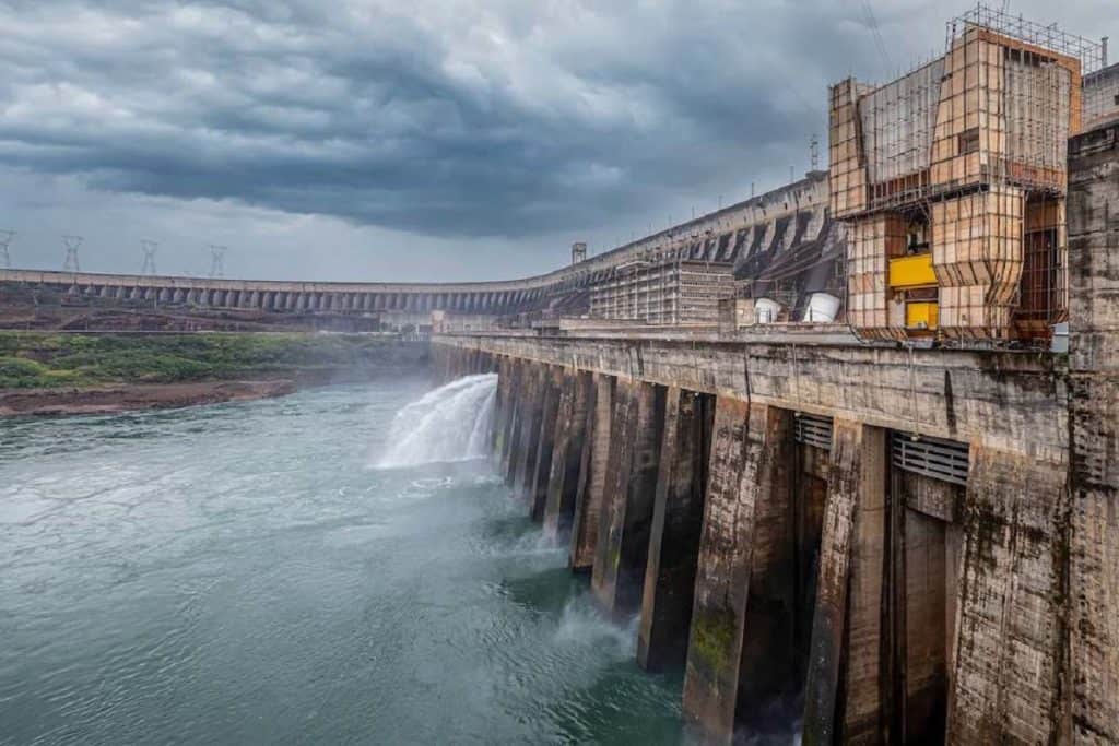 Usina hidrelétrica de Itaipu