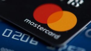 Mastercard aumenta “escudo digital” ao comprar empresa de cibersegurança por US$ 2,6 bi