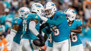 O “touchdown” do cofundador do Alibaba e da gestora Ares ao investir no Miami Dolphins