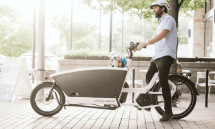 Bicicleta elétrica “inteligente” quer te convencer a largar seu carro