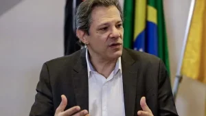 Na Febraban, Haddad tem primeiro teste com o mercado e admite “semanas difíceis” para aprovação