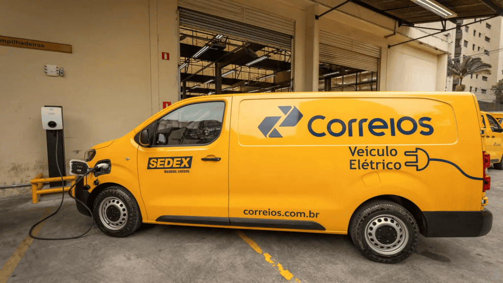 Modernização! Correios vão usar 50 vans elétricas em entregas