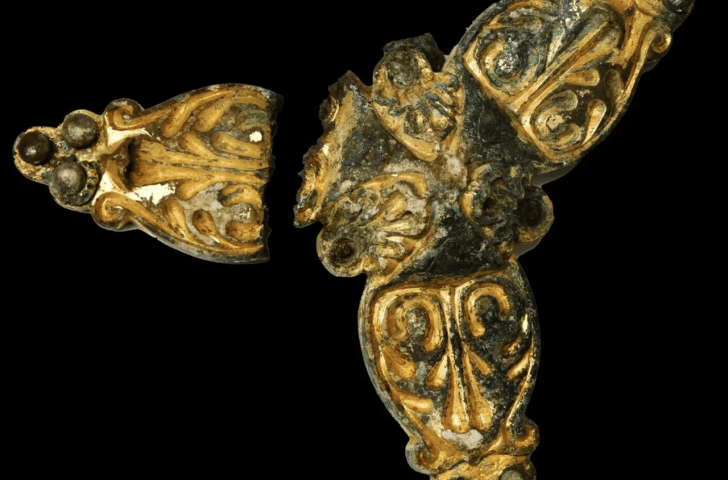 Tesouro misterioso é encontrado em cemitério viking na Noruega