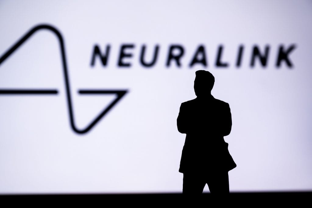 logo da neuralink e silhueta de elon musk