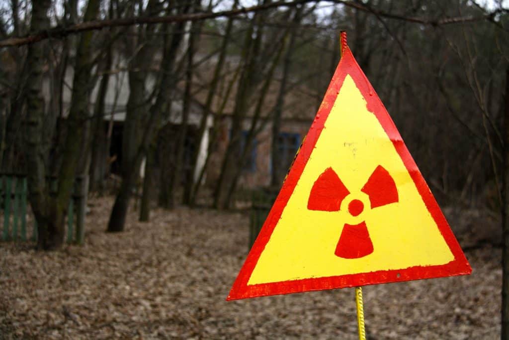 Sinal de alerta em zona de exclusão de Chernobyl